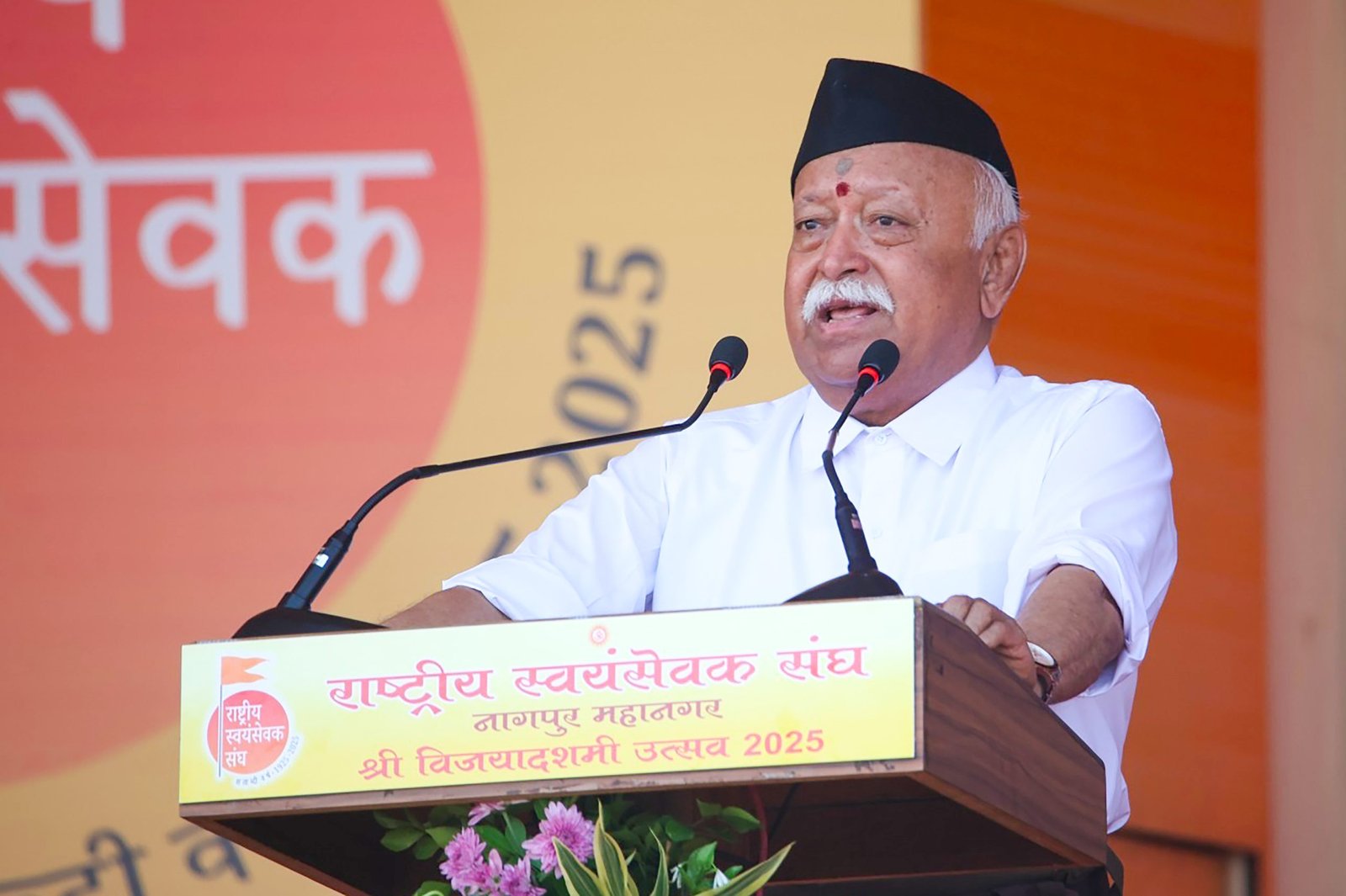 ‘जब भी बंटे, कमजोर हुए’, विजयादशमी कार्यक्रम में बोले मोहन भागवत, AI और सोशल मीडिया पर भी रखी बात